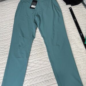 Fabletics The Only Pant Men’s 31 X 32 Reg Arctic Wave NWT Golf Recycled Stretch